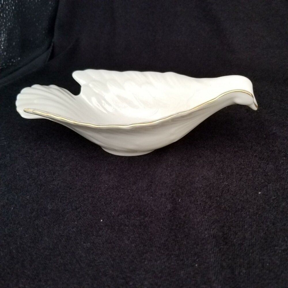 Vintage Lenox Dove Bird Shaped Handle Trinket Dish Bon Bon Dish 24k Gold Trim